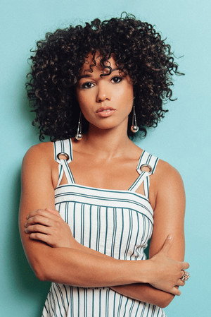 Alisha Wainwright profil kép