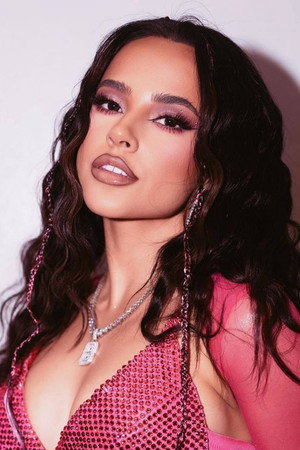 Becky G profil kép