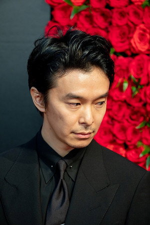 長谷川博己 profil kép