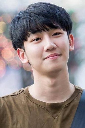 กีรติ พวงมาลี profil kép