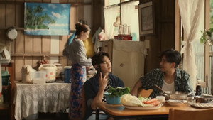 ต้นส้มอยู่บ้านเขา แต่ผลส้มหล่นมาบ้านเราตลอดเลย kép