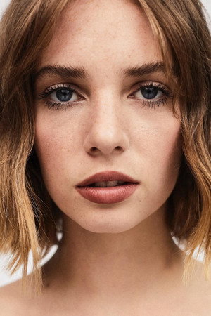 Maya Hawke profil kép