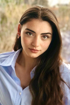 Özge Törer profil kép