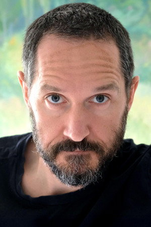 Bertie Carvel profil kép