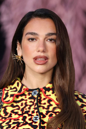Dua Lipa profil kép