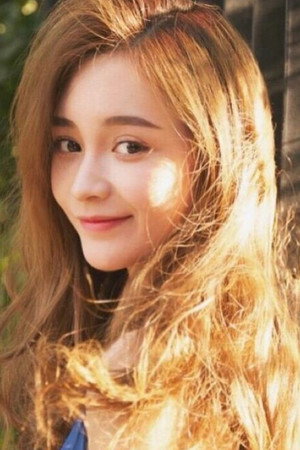 Wang Yifei profil kép