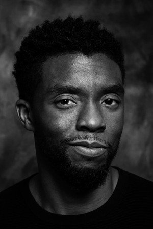 Chadwick Boseman profil kép