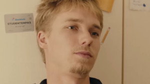 Roomies 1. évad Ep.19 19. epizód