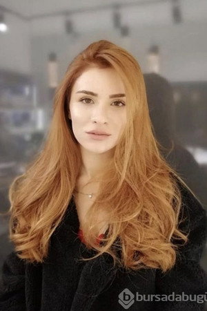 Feride Hilal Akın profil kép