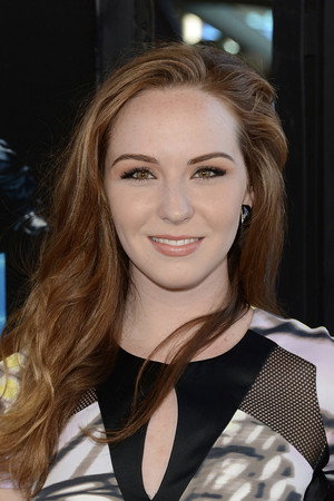 Camryn Grimes profil kép