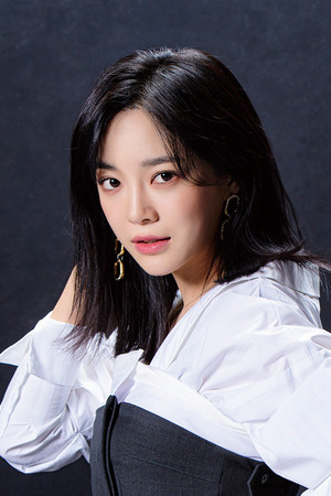 김세정 profil kép