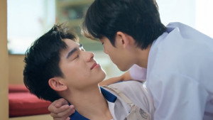 เพื่อนสนิทระวังคิดไม่ซื่อ kép
