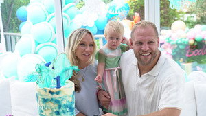 Chloe Madeley: A Family Affair kép