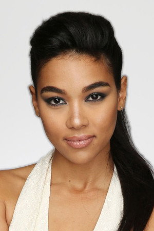 Alexandra Shipp profil kép