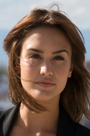 Megan Montaner profil kép