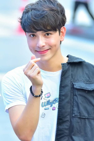 สิทธิโชค เผือกพูลผล profil kép
