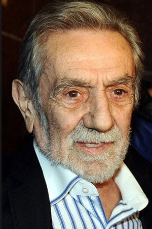 Aydemir Akbaş profil kép