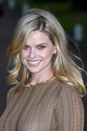 Alice Eve profil kép
