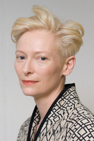 Tilda Swinton profil kép