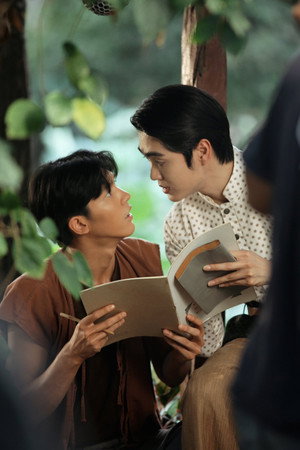 จาฤกรติชา poszter