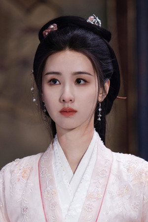 陈都灵 profil kép
