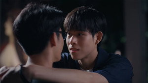 ขอฟังอีกครั้งเพลงรักของเธอ kép