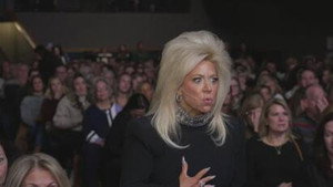 Theresa Caputo: Raising Spirits 1. évad Ep.26 26. epizód