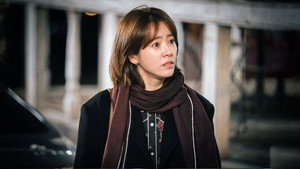 봄밤 kép