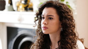 Bir Gece Masalı 1. évad Ep.32 32. epizód