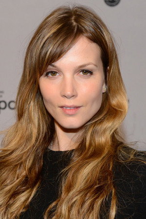 Sylvia Hoeks profil kép