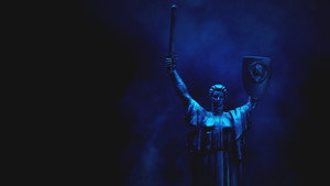 Переведи её через Майдан kép
