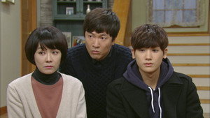 가족끼리 왜 이래 1. évad Ep.37 37. epizód