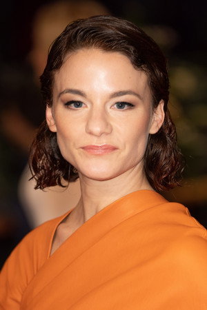 Valerie Pachner profil kép