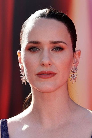 Rachel Brosnahan profil kép