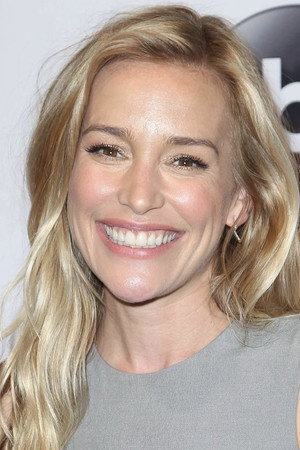 Piper Perabo profil kép