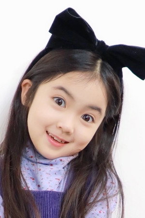 Li Zhimo profil kép