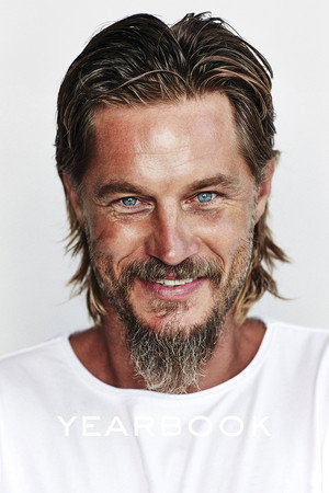 Travis Fimmel profil kép