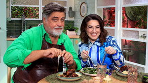 A Bite to Eat with Alice 2. évad Ep.1 1. epizód