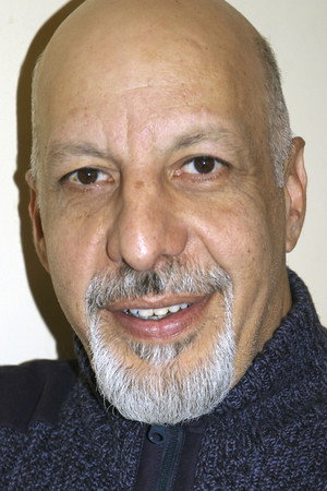 Erick Avari profil kép
