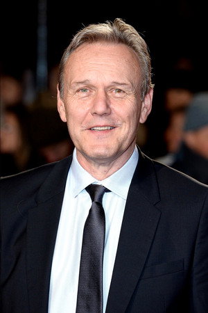 Anthony Stewart Head profil kép