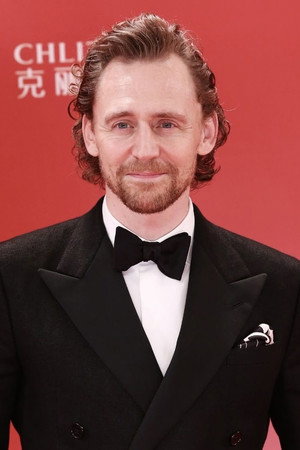 Tom Hiddleston profil kép