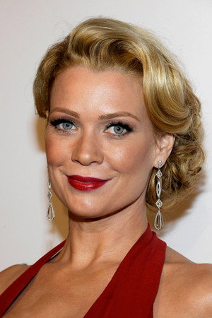 Laurie Holden profil kép