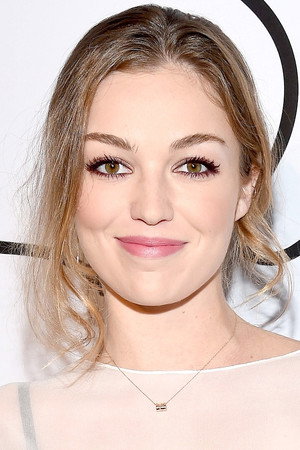Lili Simmons profil kép