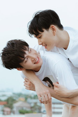 จังหวะจะรัก poszter