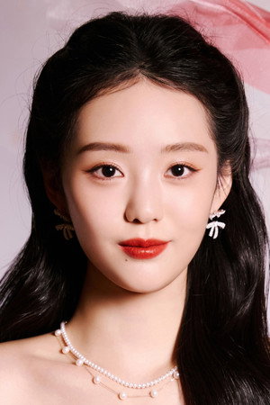 徐艺真 profil kép