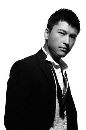 周群達 profil kép