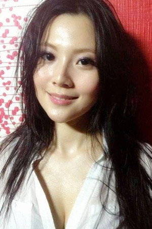 华千涵 profil kép