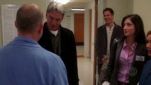 NCIS: Tengerészeti helyszínelők 2. évad Ep.19 Összeesküvés