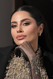 إلهام علي
