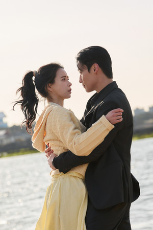 멋진 신세계 poszter
